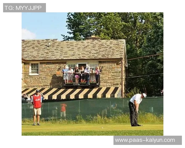 踢足球画报：探索足球世界的精彩瞬间与激情故事